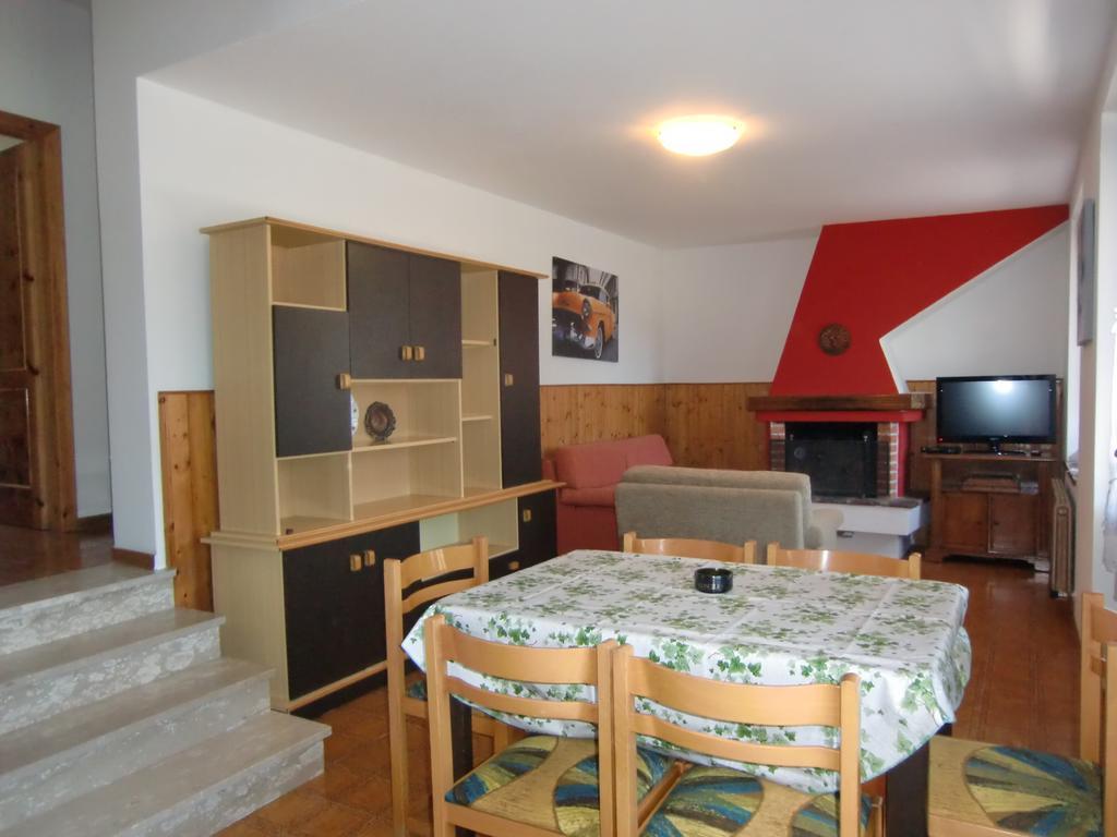 Apartamento Casa Ambra Val Maria-Pur Exterior foto